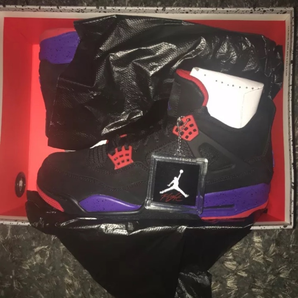 Drake OVO Jordan Retro 4 Toronto Raptors Edition